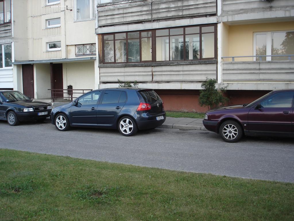 Siguldas Street Apartment in Ventspils Zimmer foto